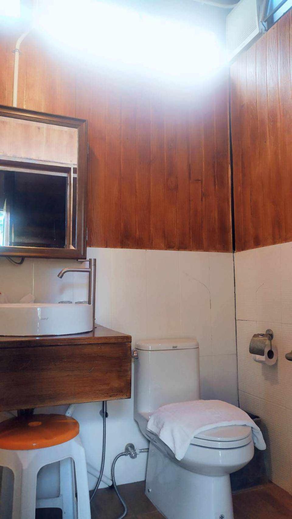 Jong Lux Pak Dee Bed & Breakfast Uttaradit Exterior foto